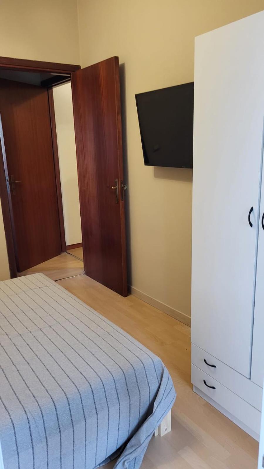 Casa Vacanze Luna Apartment Летояни Екстериор снимка